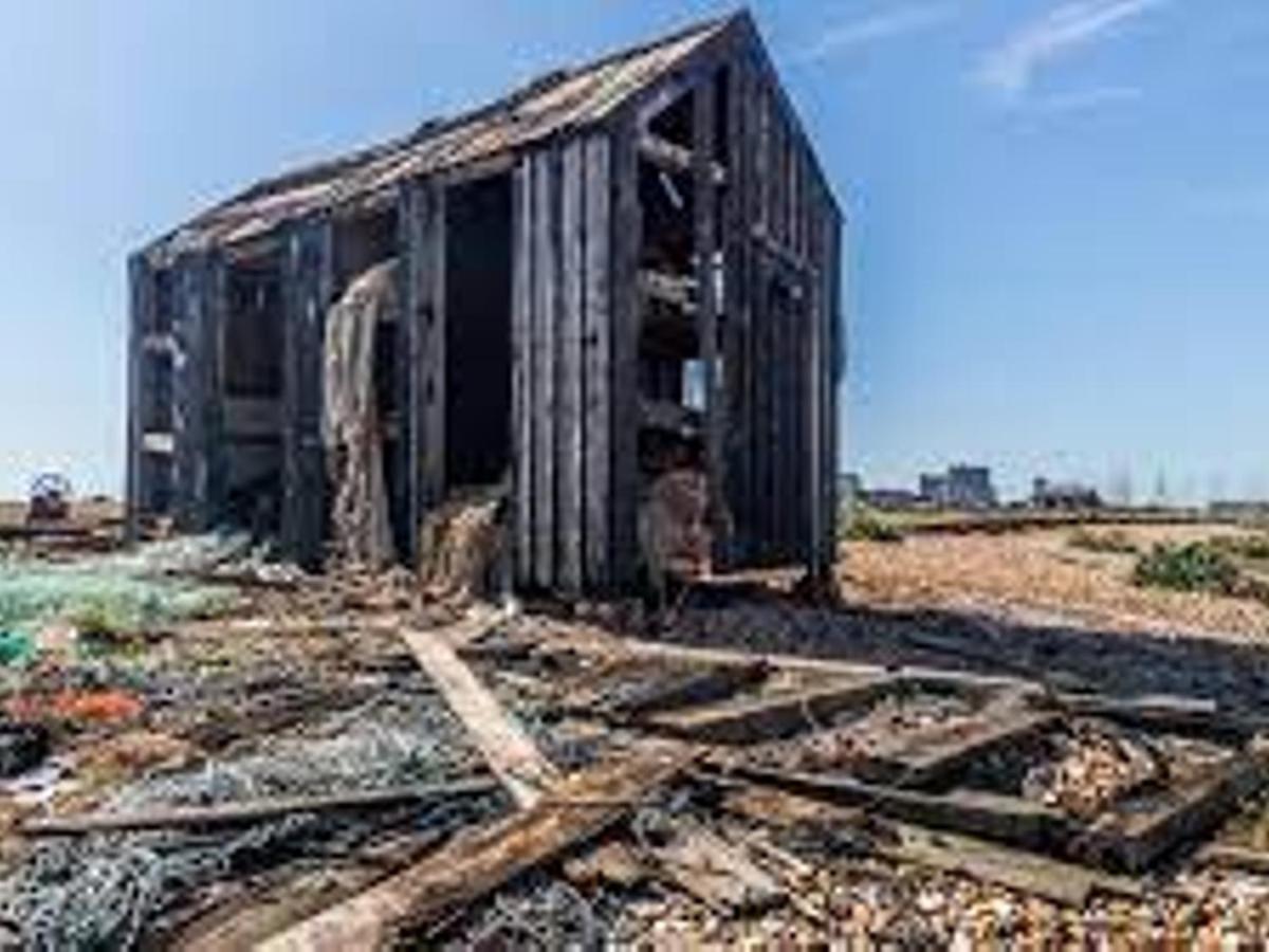 Pass The Keys Fabulous Beach Front Holiday Location Lydd Exteriör bild